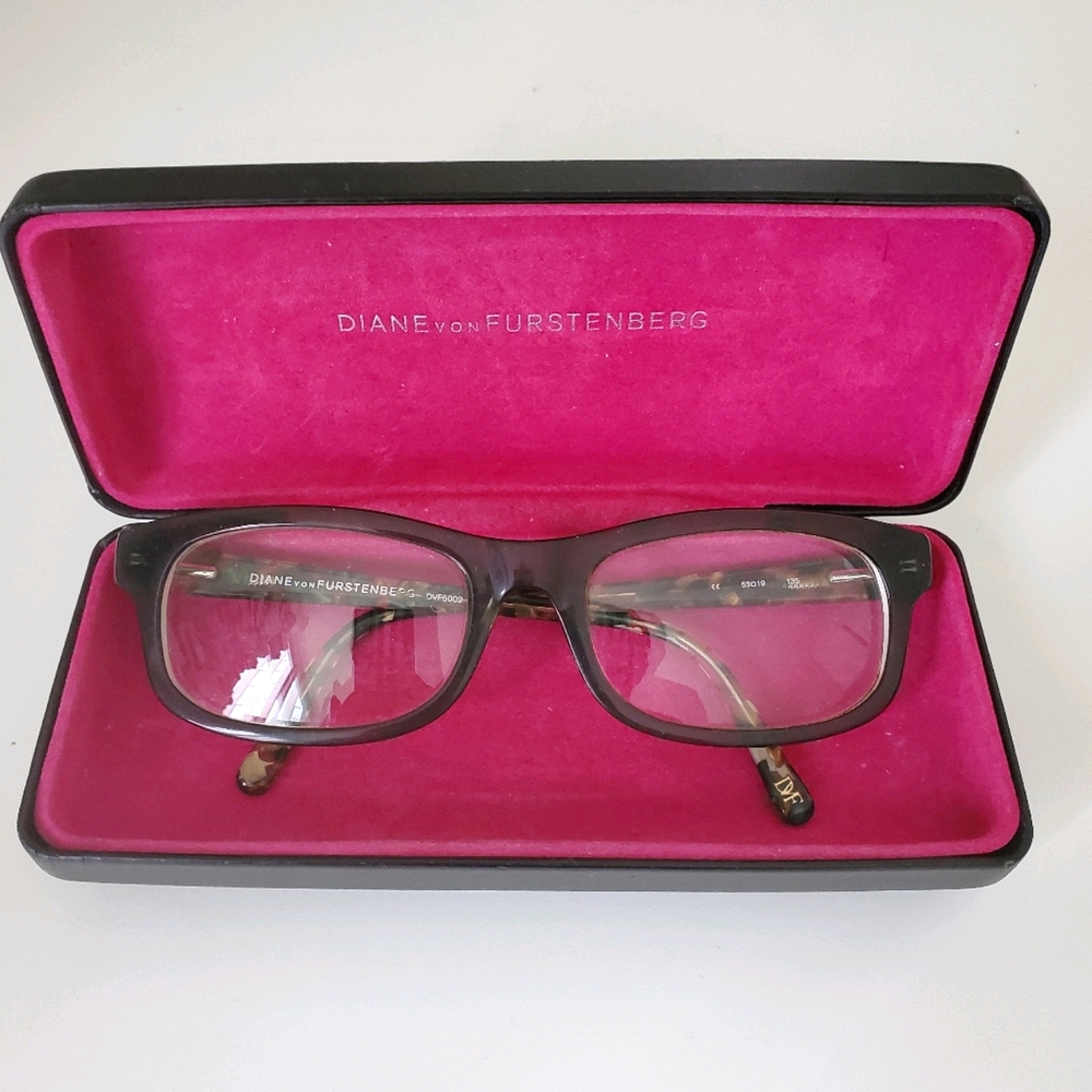 Diane von Furstenberg Green Translucent Glasses